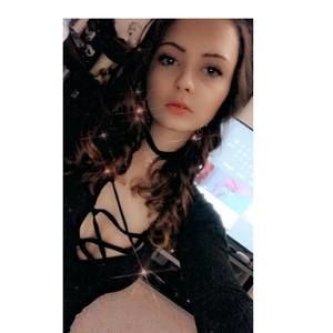 Meet your Posher, Eliza